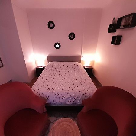 La Chaloupe 4 Bed & Breakfast Thiers Exterior foto